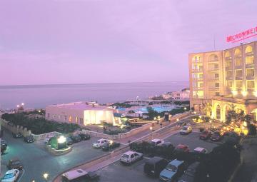 Crowne Plaza Sliema 5* San Ġiljan